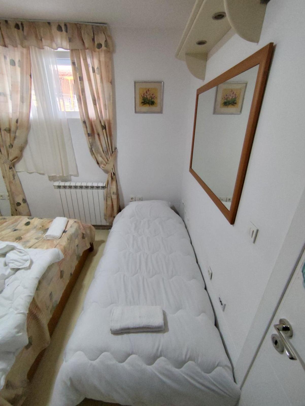 City View Apartment Skopje Zewnętrze zdjęcie